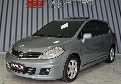 Nissan TIIDA 2013 Cinza — foto 1 de 3