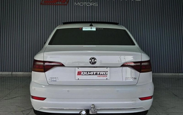 imagem-https://www.socarrao.com.br/sc-vehicle-images-prod/4132111/1790377522522-8504694_28_B_02ef2a2309.jpeg