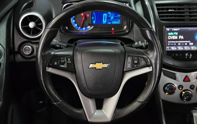 imagem-https://www.socarrao.com.br/sc-vehicle-images-prod/4132143/1790377725164-8504768_6_B_7f20c47d58.jpeg