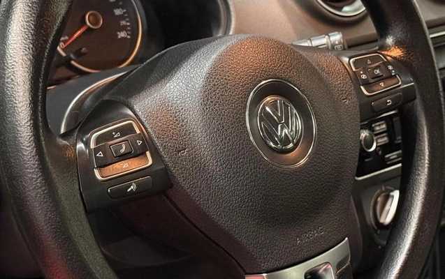 imagem-https://www.socarrao.com.br/sc-vehicle-images-prod/4132618/1790379211328-8515850_10_B_c101f57d3f.jpeg