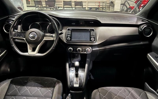 imagem-https://www.socarrao.com.br/sc-vehicle-images-prod/4132772/1790379477021-8509626_11_B_4194c11c49.jpeg
