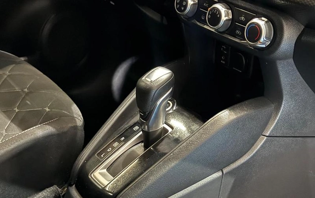 imagem-https://www.socarrao.com.br/sc-vehicle-images-prod/4132772/1790379477025-8509626_14_B_d0abca6e21.jpeg