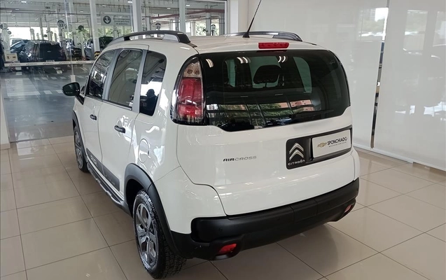 imagem-https://www.socarrao.com.br/sc-vehicle-images-prod/4133135/1790797738426-4ba6adbb-6a87-4e02-9d9e-49b4b0c4d54b20260924084851.jpeg