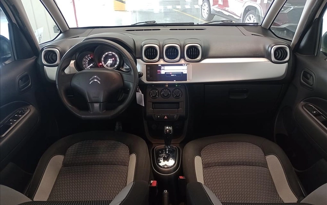 imagem-https://www.socarrao.com.br/sc-vehicle-images-prod/4133135/1790797738427-80d24b82-486d-4703-b23d-702bf76510f020260924084857.jpeg