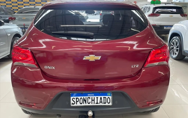 imagem-https://www.socarrao.com.br/sc-vehicle-images-prod/4133276/1790381259108-85178566-89ba-4a10-9234-f7d8a586da7520260924110841.jpeg