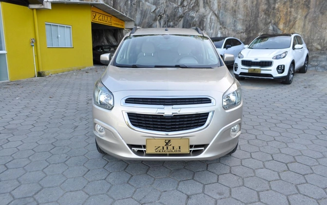 imagem-https://www.socarrao.com.br/sc-vehicle-images-prod/4135090/1790387374629-1ef6d21f91d14b3fb58d30cb91832259_1766149327844.jpg