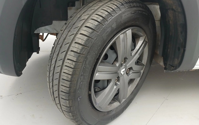 imagem-https://www.socarrao.com.br/sc-vehicle-images-prod/4137157/1790394326251-1_094743.jpg