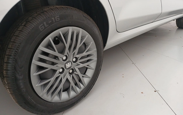 imagem-https://www.socarrao.com.br/sc-vehicle-images-prod/4137159/1790394334511-1_094901.jpg