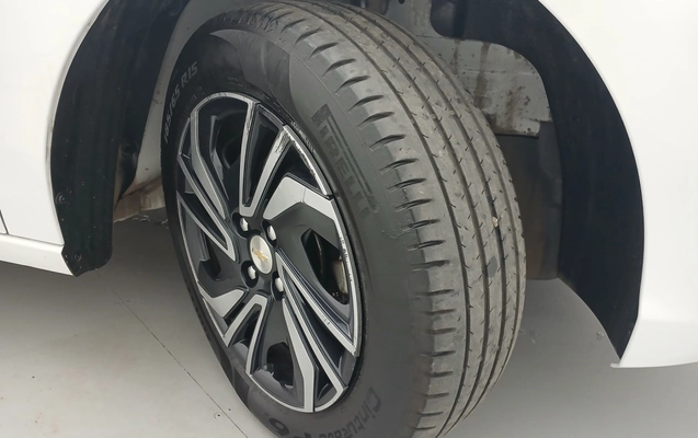 imagem-https://www.socarrao.com.br/sc-vehicle-images-prod/4137160/1790394341239-2_094424.jpg