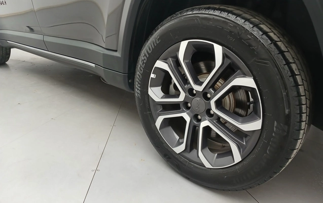 imagem-https://www.socarrao.com.br/sc-vehicle-images-prod/4137169/1790394435772-2_044014.jpg