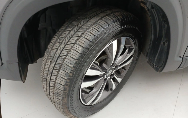 imagem-https://www.socarrao.com.br/sc-vehicle-images-prod/4137171/1790394447100-2_041916.jpg