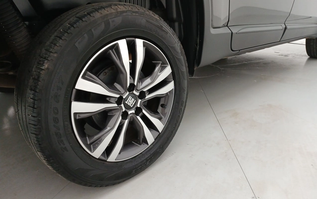 imagem-https://www.socarrao.com.br/sc-vehicle-images-prod/4137171/1790394447106-1_041918.jpg