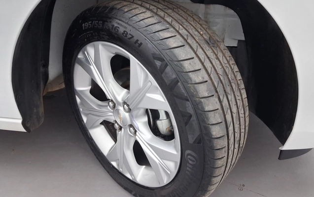 imagem-https://www.socarrao.com.br/sc-vehicle-images-prod/4137231/1790394742664-1_125216.jpg