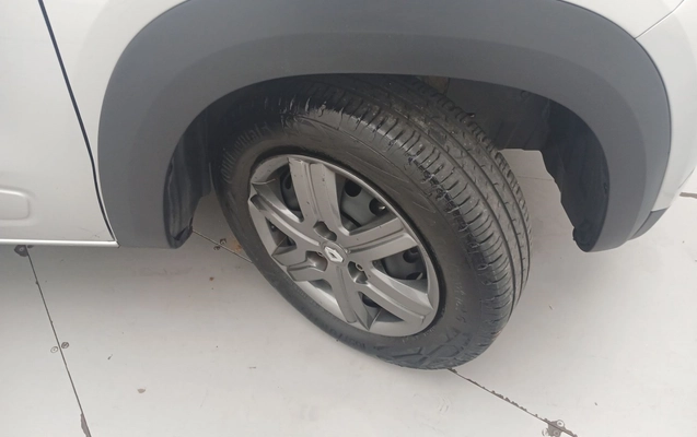 imagem-https://www.socarrao.com.br/sc-vehicle-images-prod/4137542/1790396257287-2_014254.jpg
