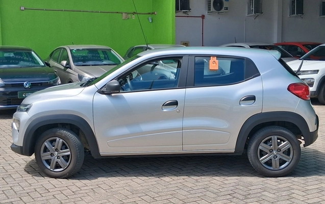 imagem-https://www.socarrao.com.br/sc-vehicle-images-prod/4137603/1790396341352-1_120814.jpg