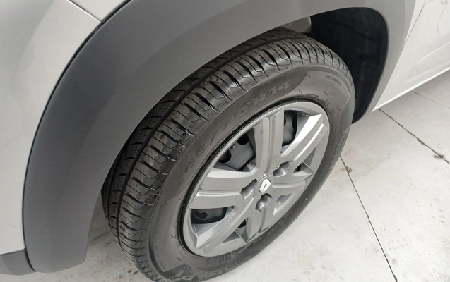 imagem-https://www.socarrao.com.br/sc-vehicle-images-prod/4137777/1790397046586-2_022248.jpg