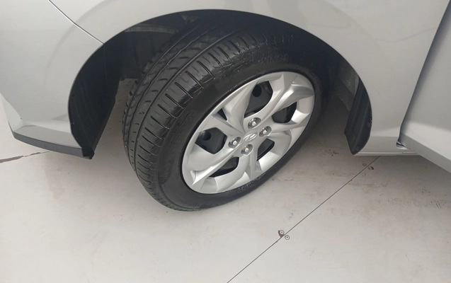 imagem-https://www.socarrao.com.br/sc-vehicle-images-prod/4139070/1790398008305-1_102731.jpg