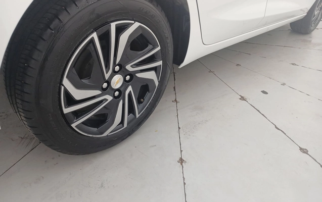 imagem-https://www.socarrao.com.br/sc-vehicle-images-prod/4139377/1790398240405-1_093929.jpg
