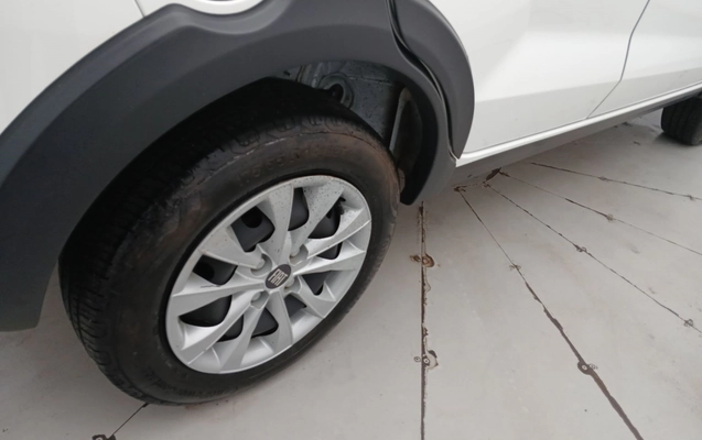 imagem-https://www.socarrao.com.br/sc-vehicle-images-prod/4140849/1790400669141-1_093016.jpg