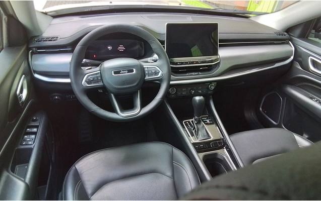 imagem-https://www.socarrao.com.br/sc-vehicle-images-prod/4142154/1790402704542-2_014836.jpg