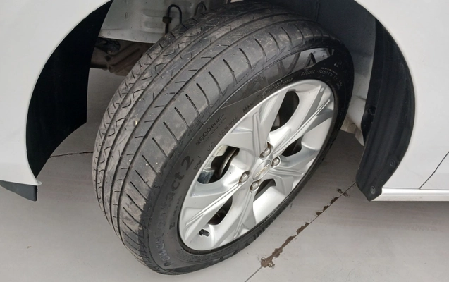 imagem-https://www.socarrao.com.br/sc-vehicle-images-prod/4142377/1790403874161-1_090404.jpg