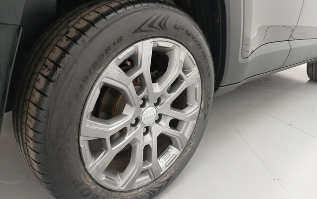 imagem-https://www.socarrao.com.br/sc-vehicle-images-prod/4143300/1790406142623-2_110444.jpg