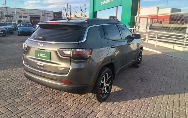 imagem-https://www.socarrao.com.br/sc-vehicle-images-prod/4143603/1790407286208-1_034536.jpg