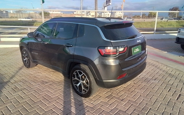 imagem-https://www.socarrao.com.br/sc-vehicle-images-prod/4143603/1790407286211-2_034538.jpg