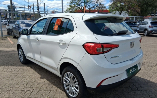 imagem-https://www.socarrao.com.br/sc-vehicle-images-prod/4144036/1790409737230-1_053737.jpg