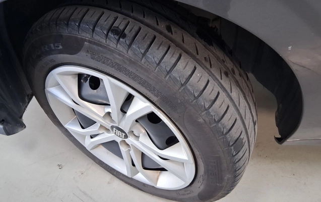imagem-https://www.socarrao.com.br/sc-vehicle-images-prod/4144386/1790410452844-2_051405.jpg
