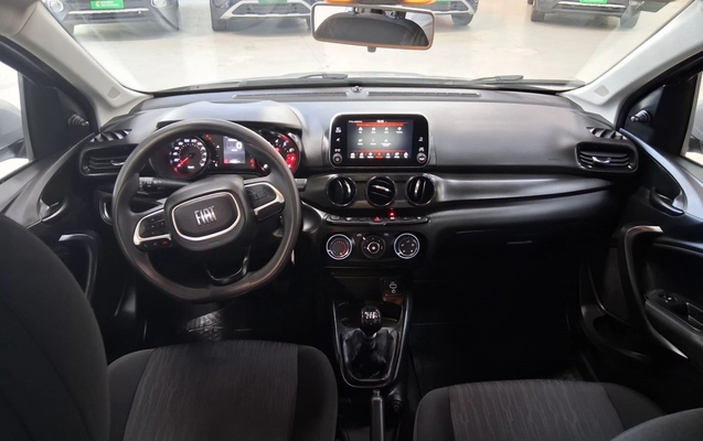 imagem-https://www.socarrao.com.br/sc-vehicle-images-prod/4144446/1790410558593-2_031617.jpg