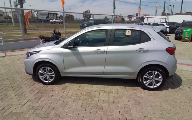 imagem-https://www.socarrao.com.br/sc-vehicle-images-prod/4144448/1790410569822-1_114014.jpg