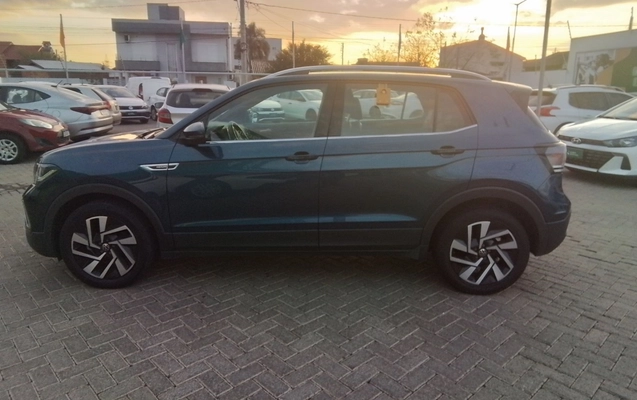 imagem-https://www.socarrao.com.br/sc-vehicle-images-prod/4144455/1790410771394-2_020944.jpg