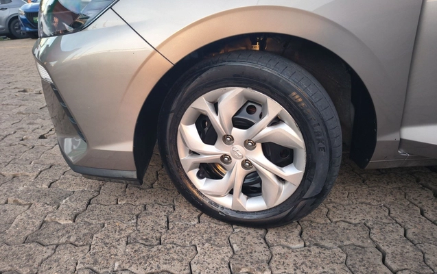 imagem-https://www.socarrao.com.br/sc-vehicle-images-prod/4144457/1790410789659-1_060827.jpg