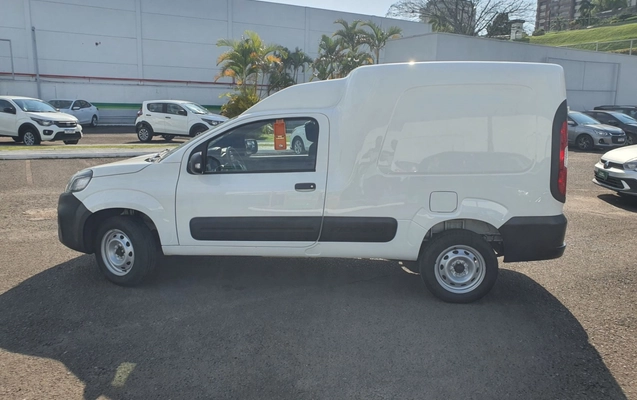 imagem-https://www.socarrao.com.br/sc-vehicle-images-prod/4144487/1790411021300-1_052756.jpg