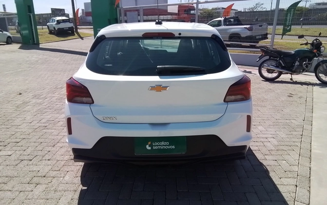 imagem-https://www.socarrao.com.br/sc-vehicle-images-prod/4144531/1790411269868-1_111624.jpg