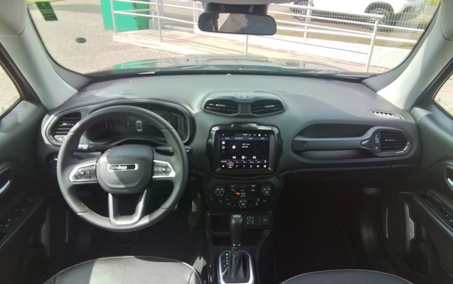 imagem-https://www.socarrao.com.br/sc-vehicle-images-prod/4144566/1790411520383-2_060255.jpg
