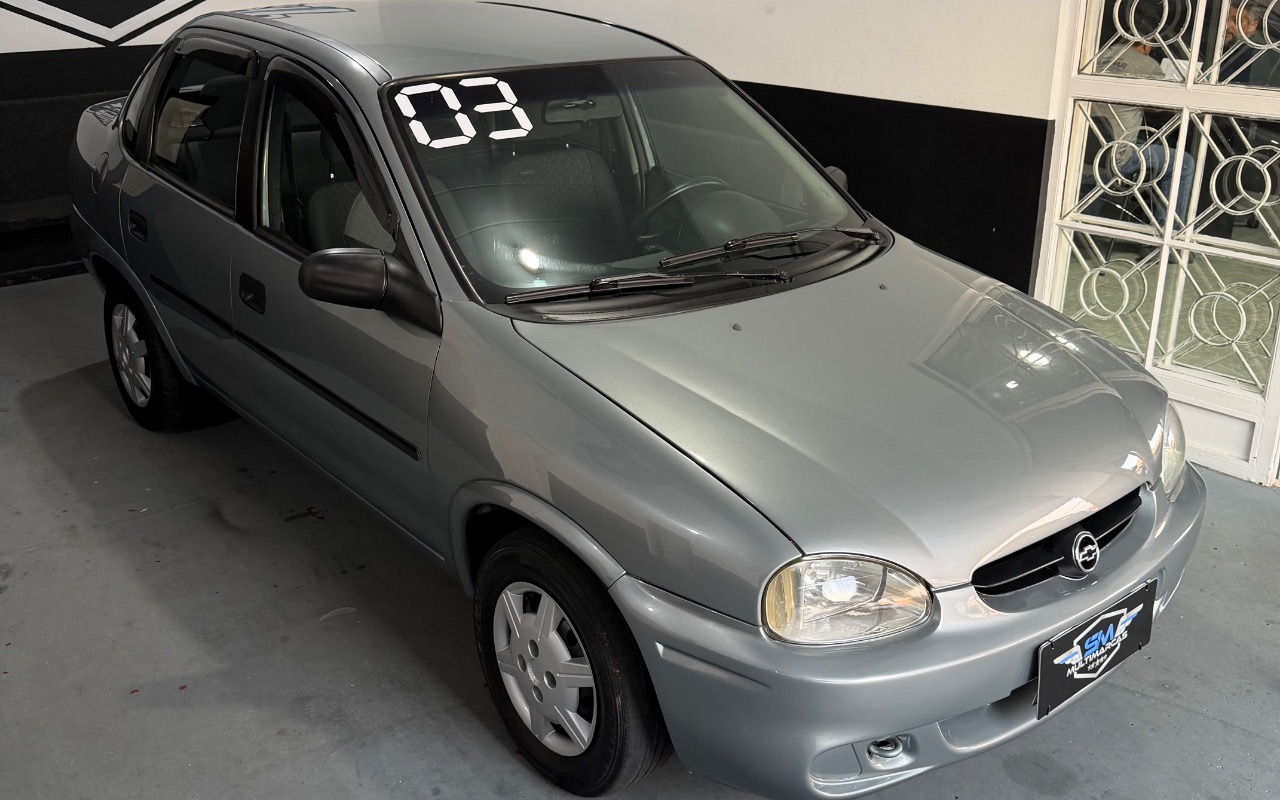 Chevrolet Corsa 2003 Cinza — foto 1 de 3