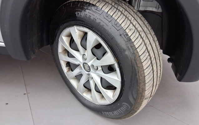 imagem-https://www.socarrao.com.br/sc-vehicle-images-prod/4144600/1790412312495-2_081538.jpg