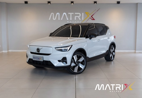 Volvo XC40 2024 Branco — foto 1 de 3