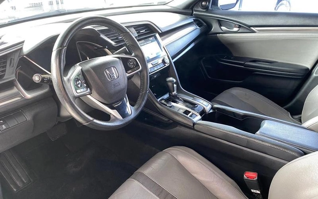 imagem-https://www.socarrao.com.br/sc-vehicle-images-prod/4144880/1790789839688-8513613_15_B_ac045b4f6e.jpeg