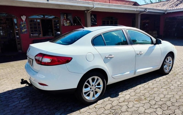 imagem-https://www.socarrao.com.br/sc-vehicle-images-prod/4144882/1791312320223-8514934_14_B_10b96b6f51.jpeg