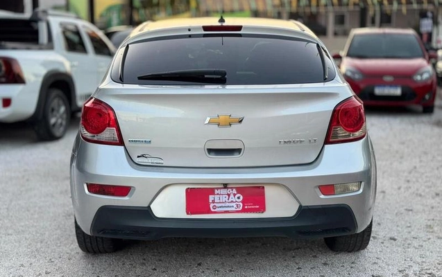 imagem-https://www.socarrao.com.br/sc-vehicle-images-prod/4144892/1790425117681-8516070_4_B_263eb7e4b3.jpeg