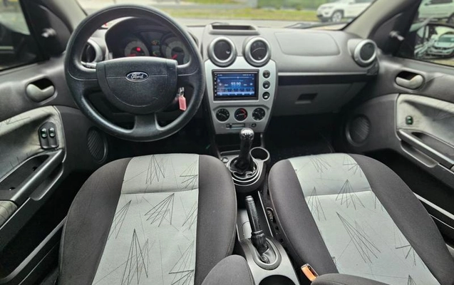 imagem-https://www.socarrao.com.br/sc-vehicle-images-prod/4144898/1790693149588-8439134_0_B_0dc0f5b95f.jpeg