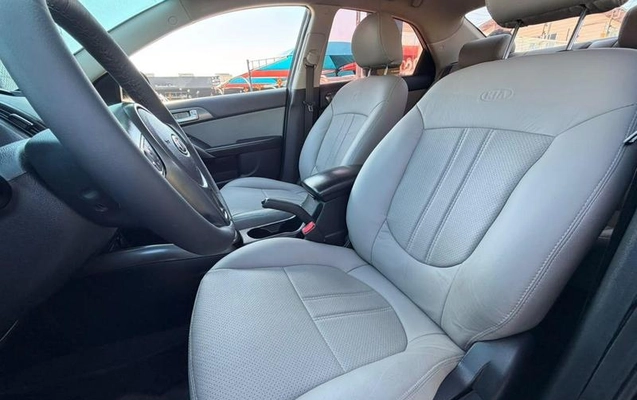 imagem-https://www.socarrao.com.br/sc-vehicle-images-prod/4144908/1792692178596-8056695_1_B_ccbf78b64a.jpeg