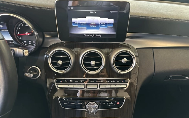 imagem-https://www.socarrao.com.br/sc-vehicle-images-prod/4144945/1792094469360-vehicle_image_1792094381_a17277a52732aa529cb224795dd089a7.jpeg