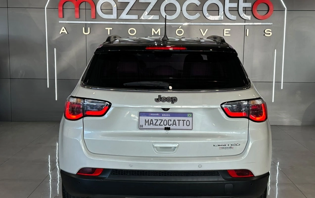 imagem-https://www.socarrao.com.br/sc-vehicle-images-prod/4144973/1790427803777-003_464d31d55a9efc1e43cab479c28035bd.jpg