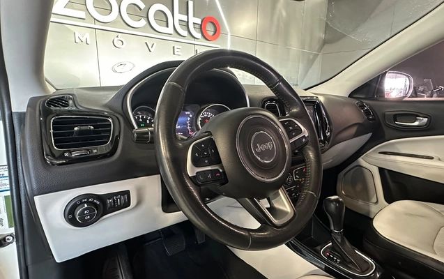 imagem-https://www.socarrao.com.br/sc-vehicle-images-prod/4144973/1790427803780-003_1abc519f44079fa2c5c5bcecdc17f52c.jpg