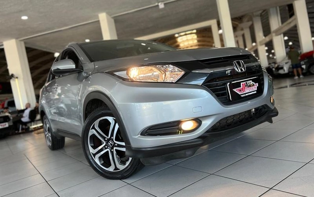 imagem-https://www.socarrao.com.br/sc-vehicle-images-prod/4144974/1790427808849-8513256_7_B_49caa1585c.jpeg