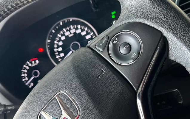 imagem-https://www.socarrao.com.br/sc-vehicle-images-prod/4144974/1790427808860-8513256_19_B_c85bdee0b2.jpeg